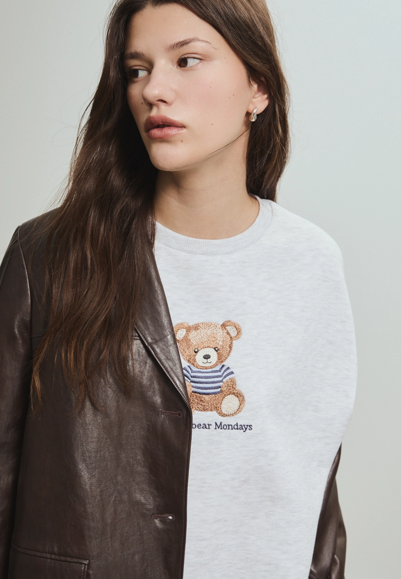 Толстовка с вышитым мишкой