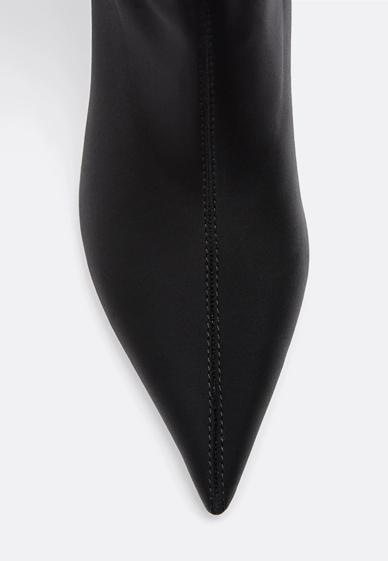 Сапоги на каблуке XL