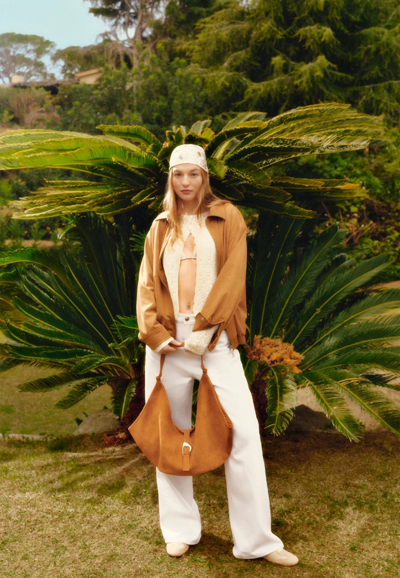 Перфорированные кожаные кеды