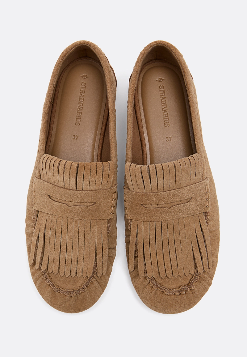 Кожаные мокасины с бахромой