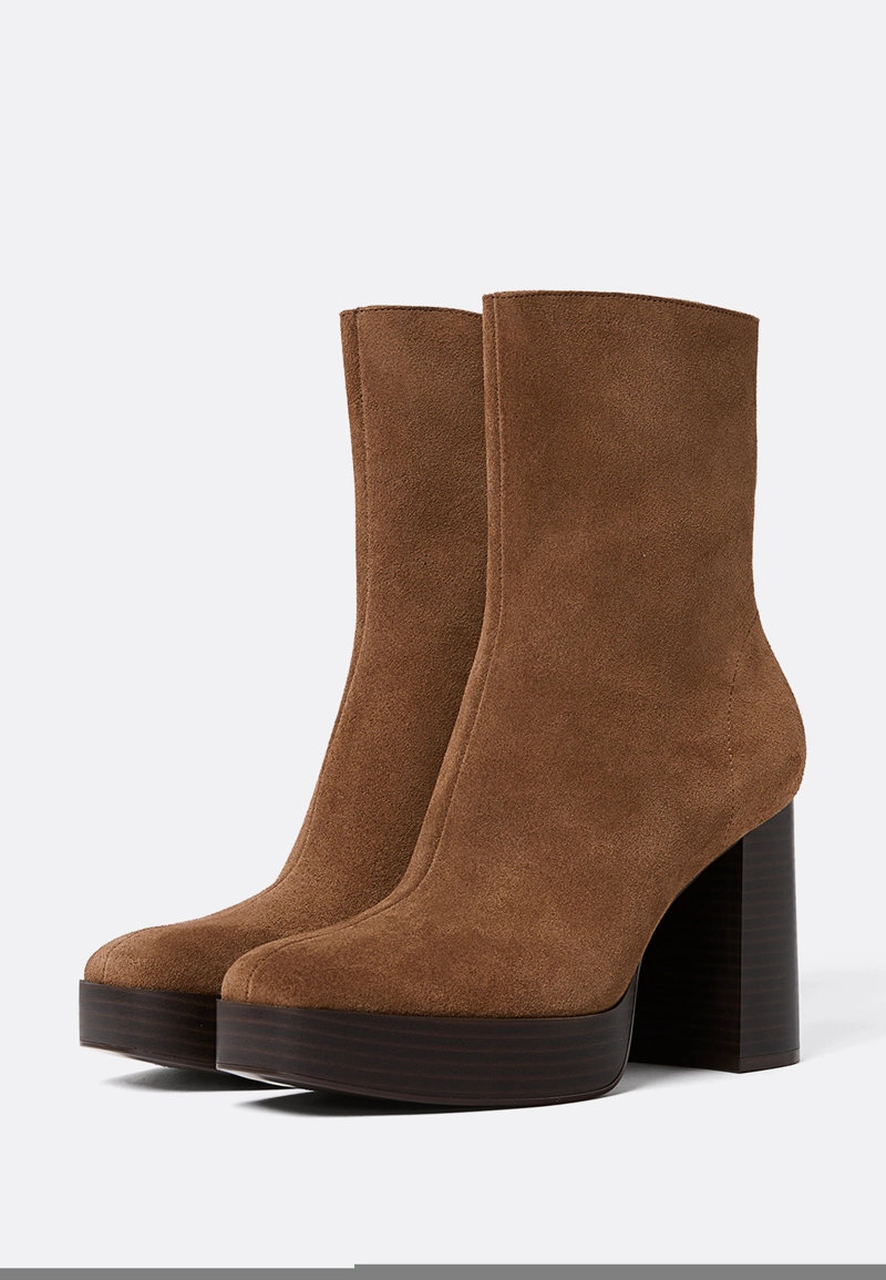 Кожаные ботильоны на каблуке