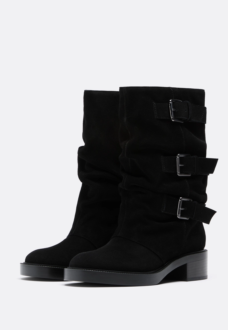 Кожаные ботильоны с пряжками