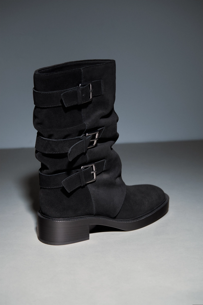 Кожаные ботильоны с пряжками