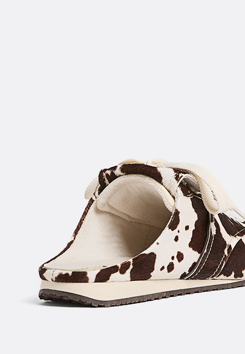 Мюли с принтом коровы