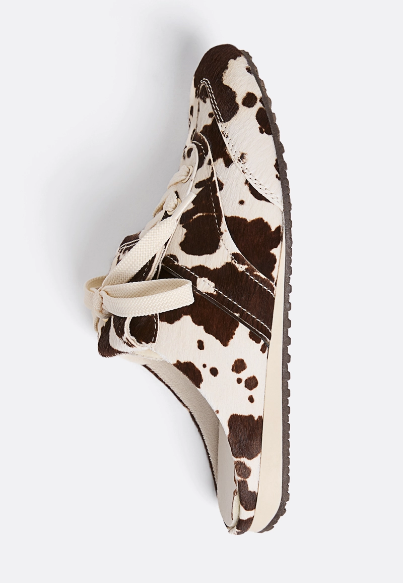 Мюли с принтом коровы