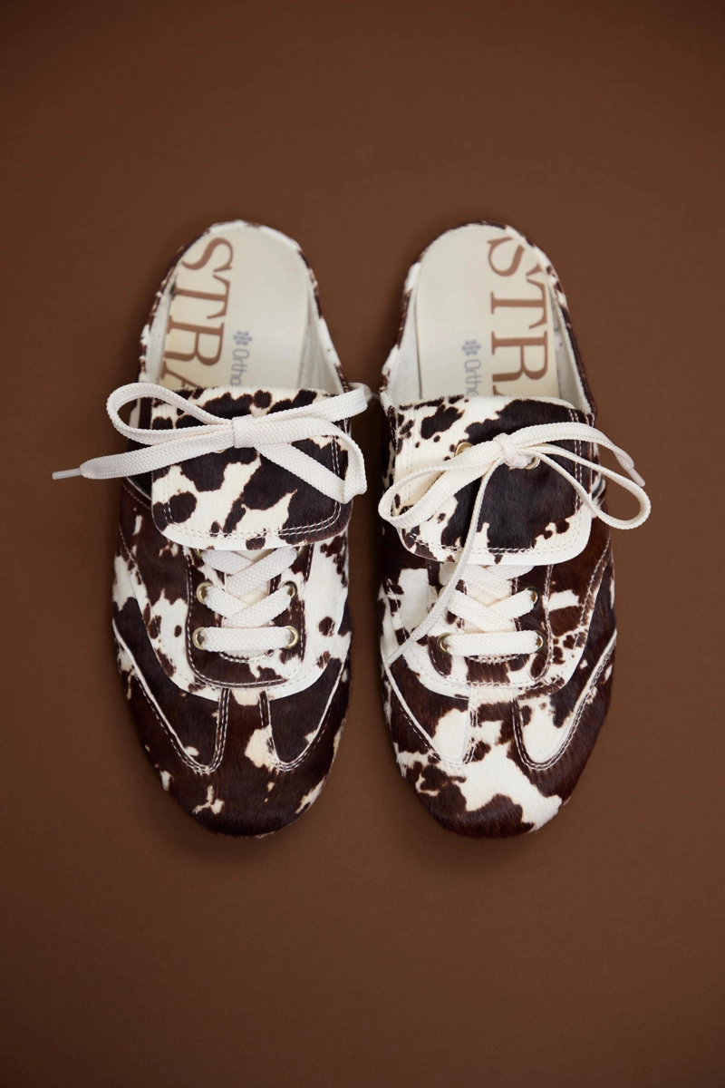 Мюли с принтом коровы