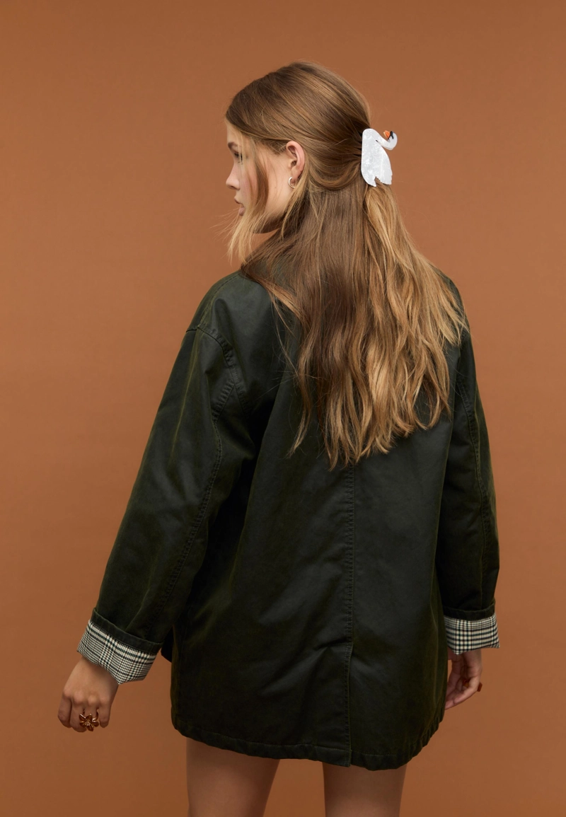 Парка с вощеным покрытием и множеством карманов