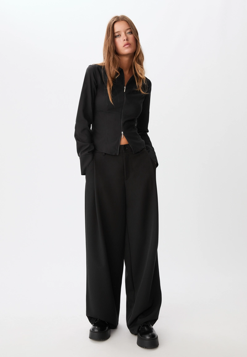 Рубашка приталенная с молнией