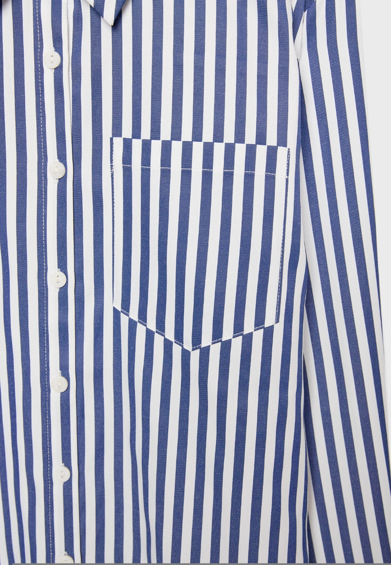 Базовая рубашка в полоску из поплина с карманом