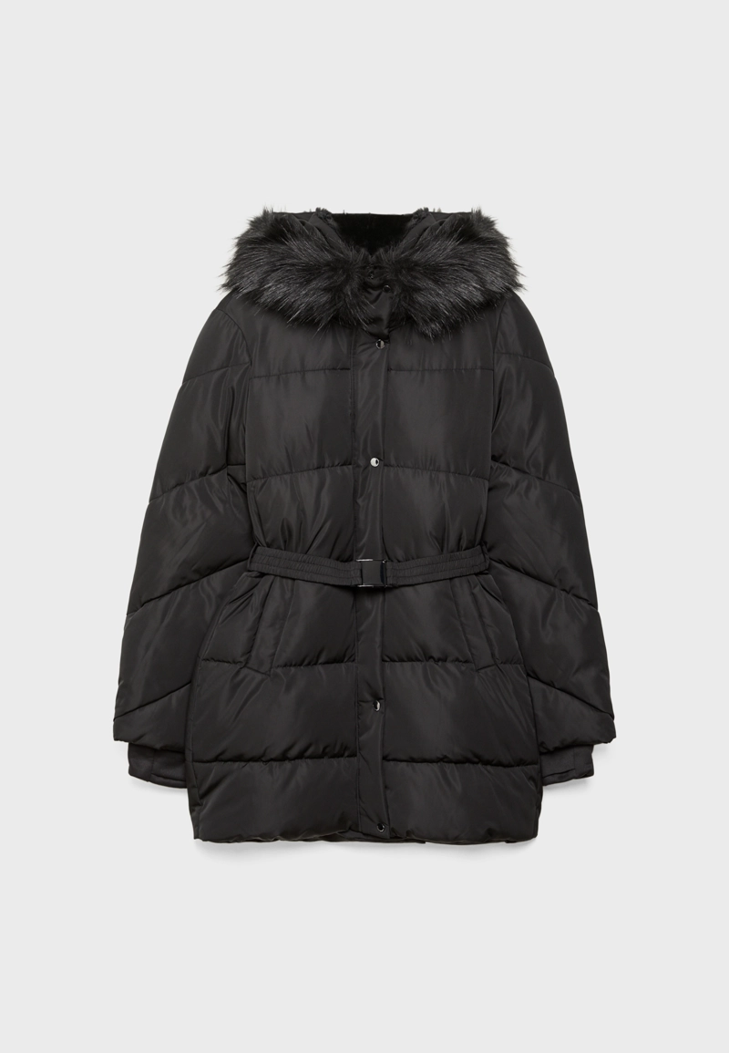 Приталенное стеганое пальто