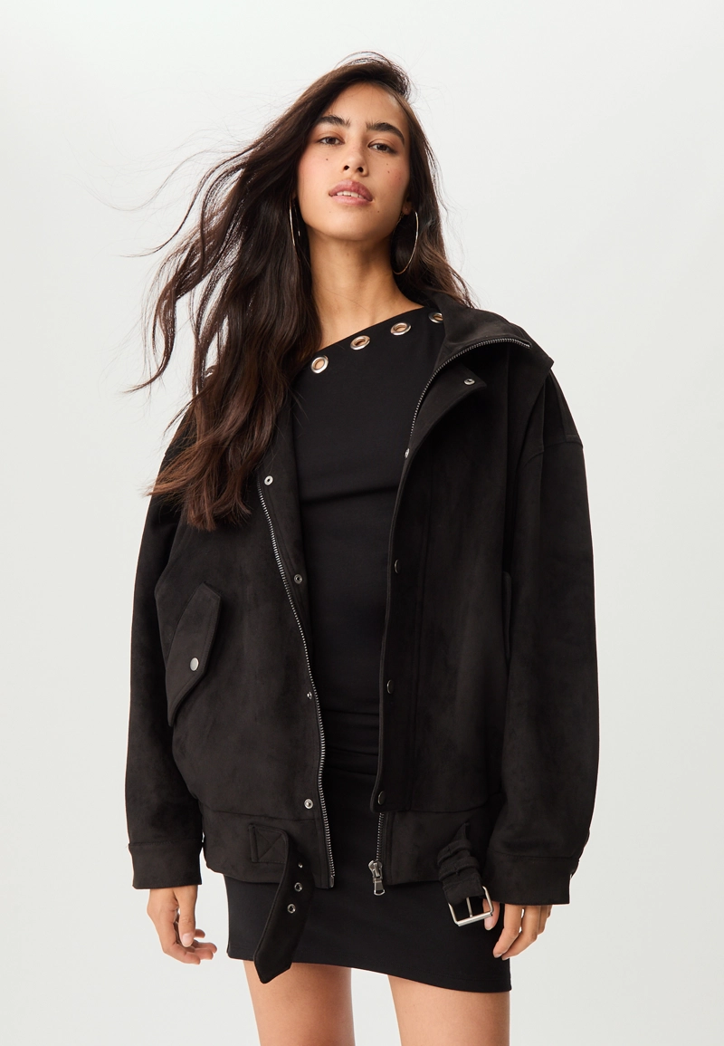 Куртка в байкерском стиле из искусственной замши