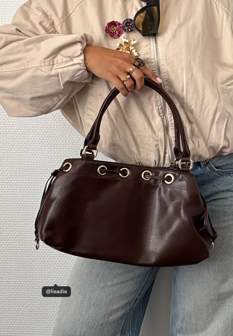 Джинсы D91 свободного кроя с низкой посадкой