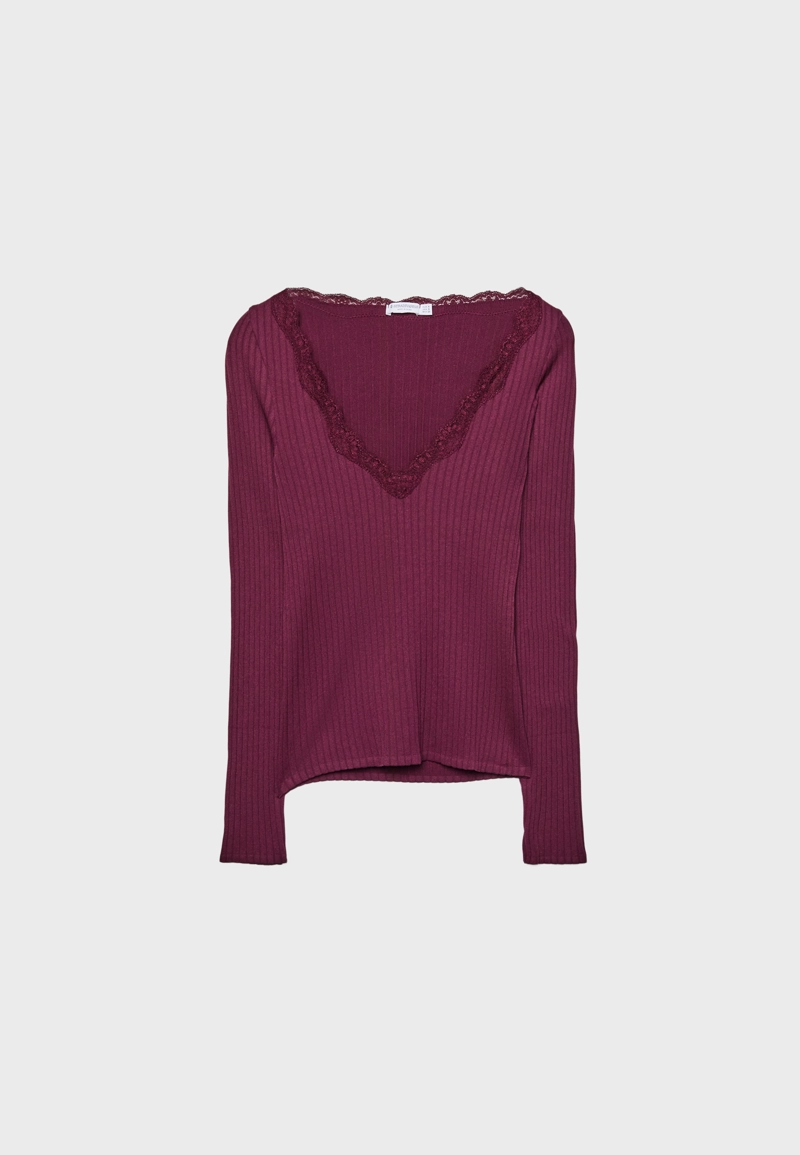 Бесшовная футболка с кружевом