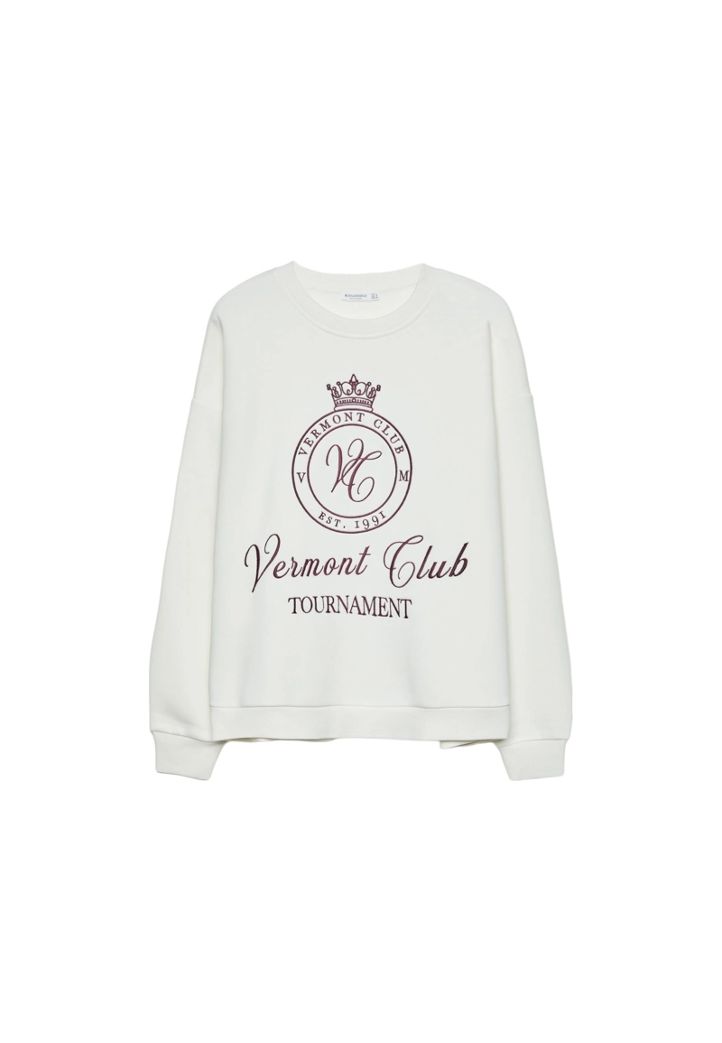 Толстовка с вышивкой