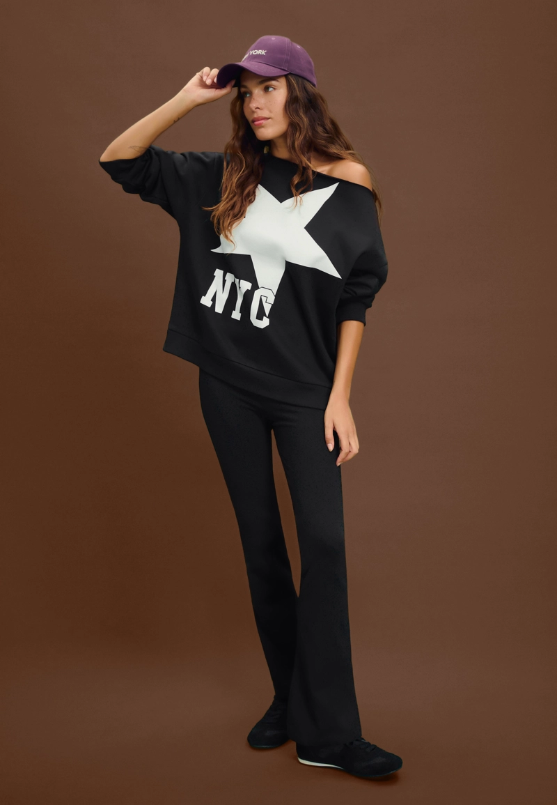 Толстовка NYC с открытыми плечами