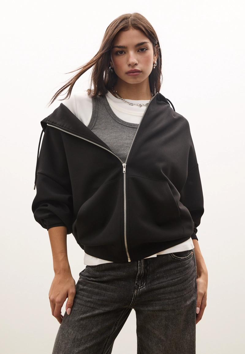 Толстовка оверсайз с капюшоном