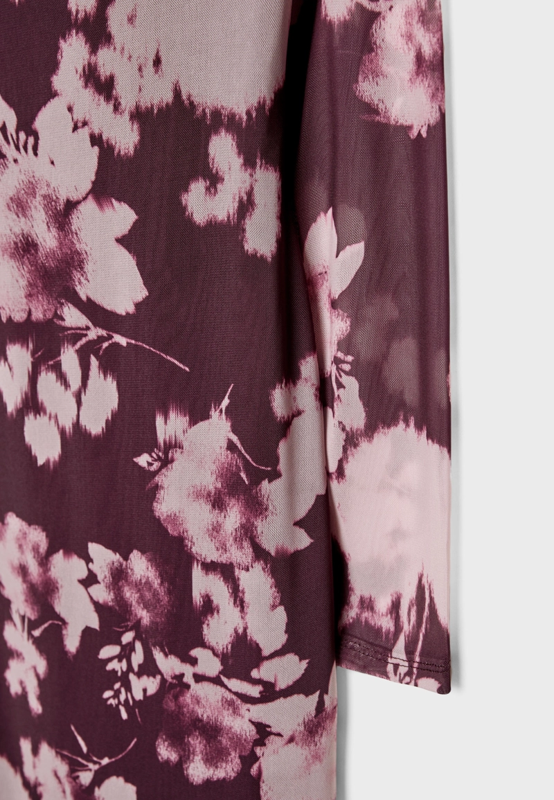 Платье миди из полупрозрачной ткани с открытой спиной