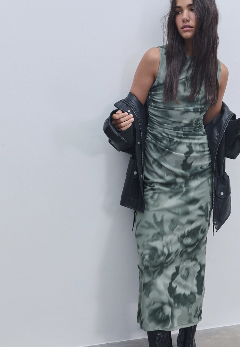 Платье миди из полупрозрачной ткани с принтом