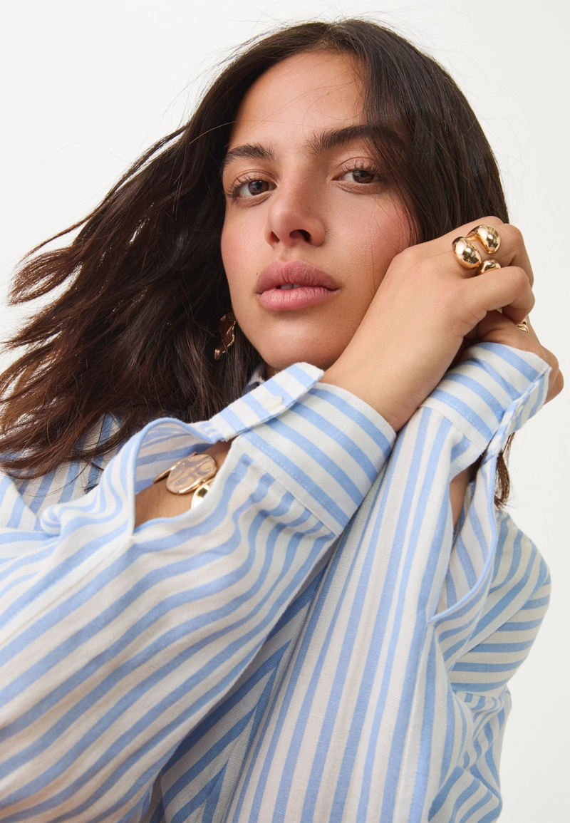 Легкая льняная рубашка