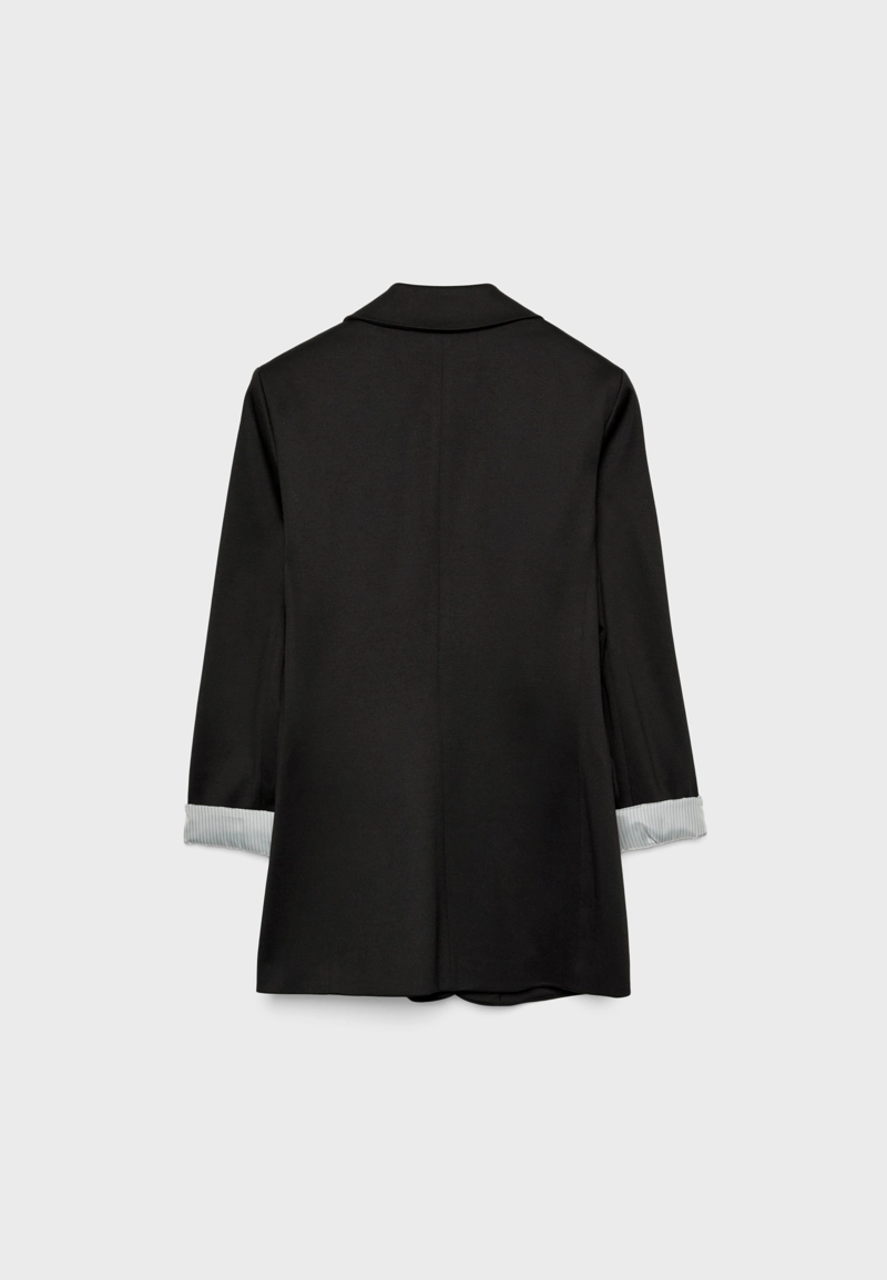 Пиджак зауженного кроя