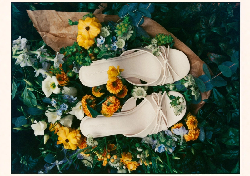 Босоножки на каблуке с бантом