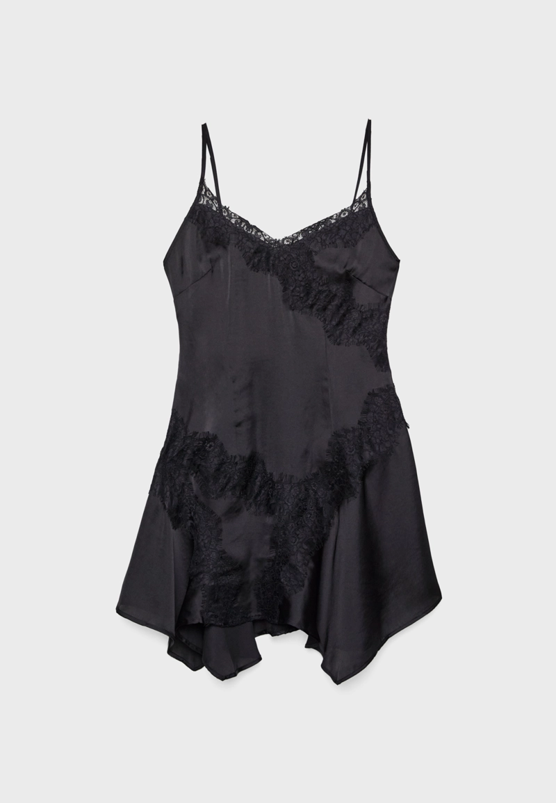 Платье-туника с кружевными деталями