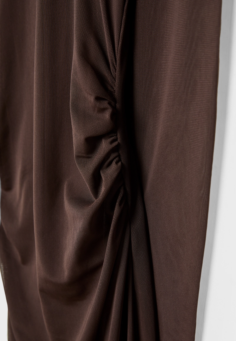 Платье миди с открытой спиной