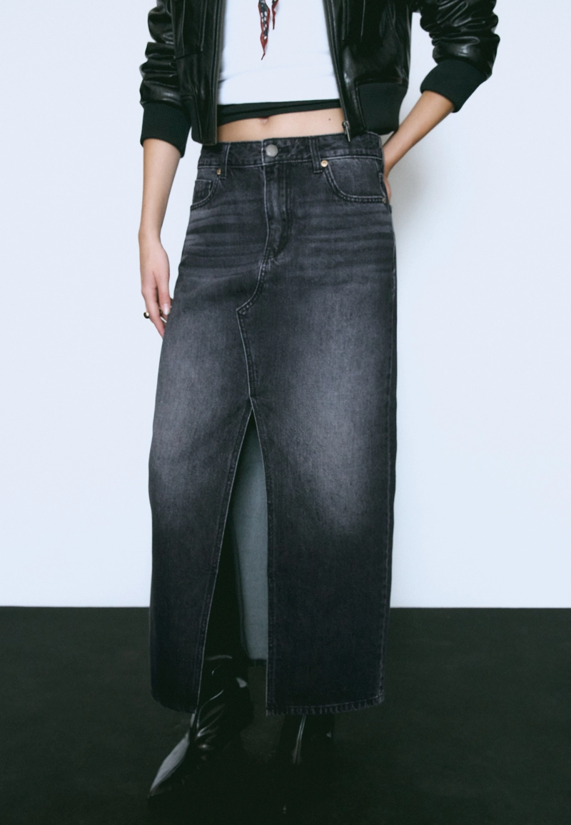 Денимовая юбка миди свободного кроя