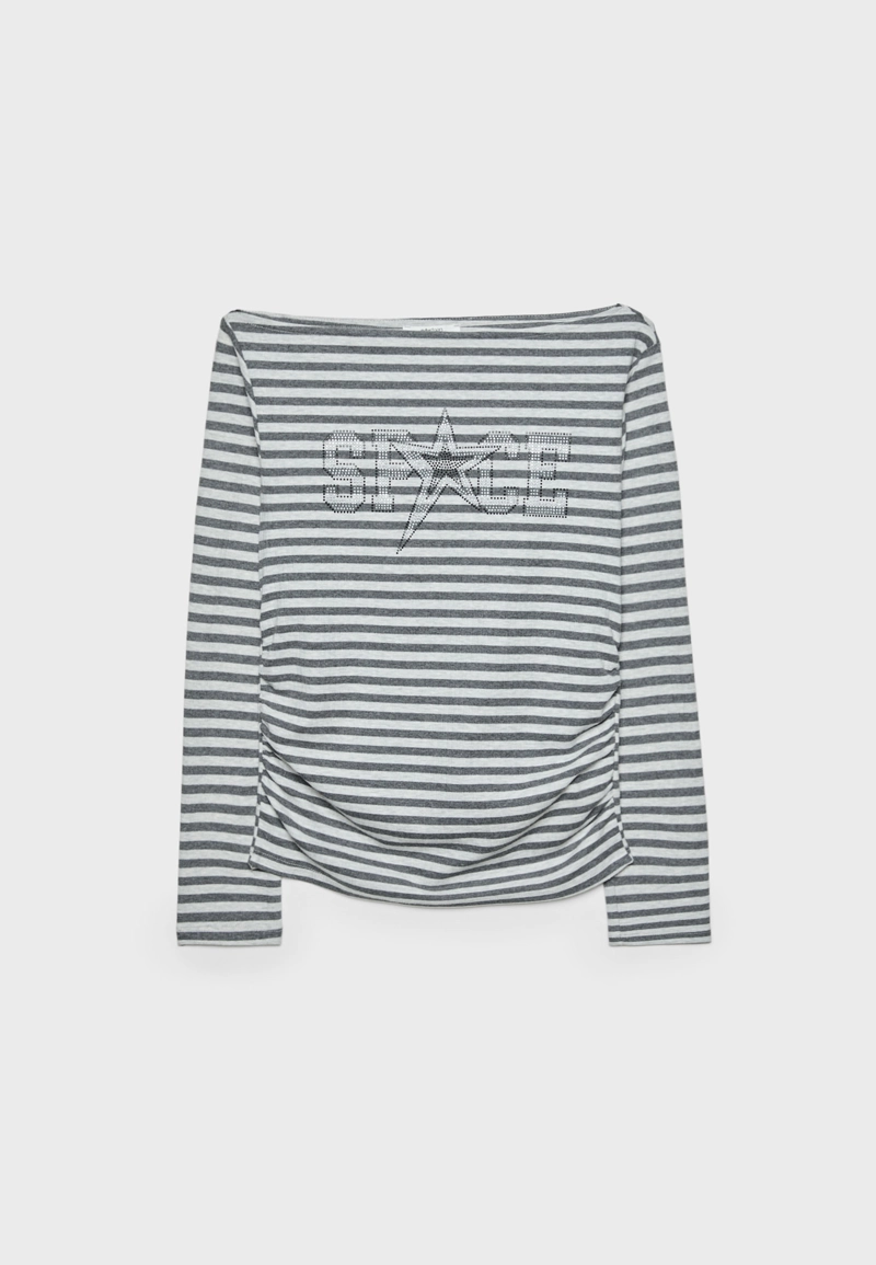 Футболка асимметричного кроя