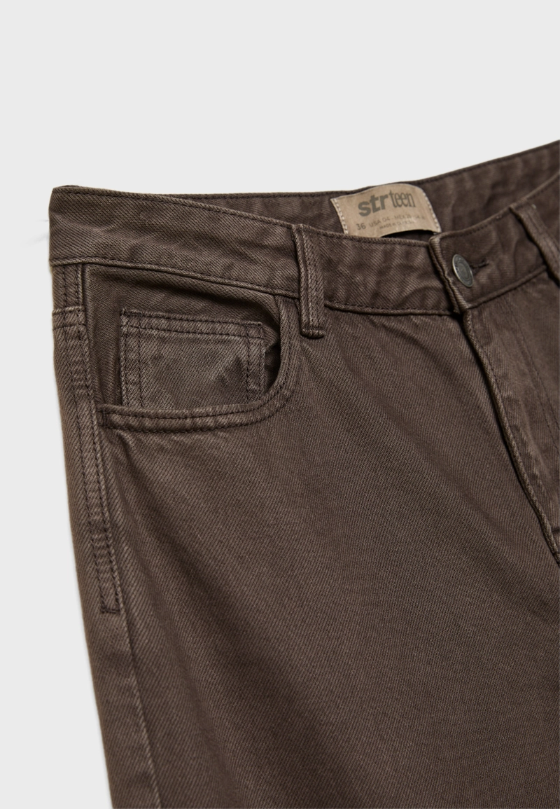 Джинсы свободного кроя