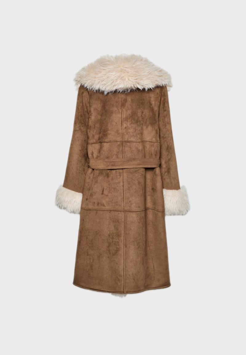 Длинное пальто из искусственного меха с длинным ворсом