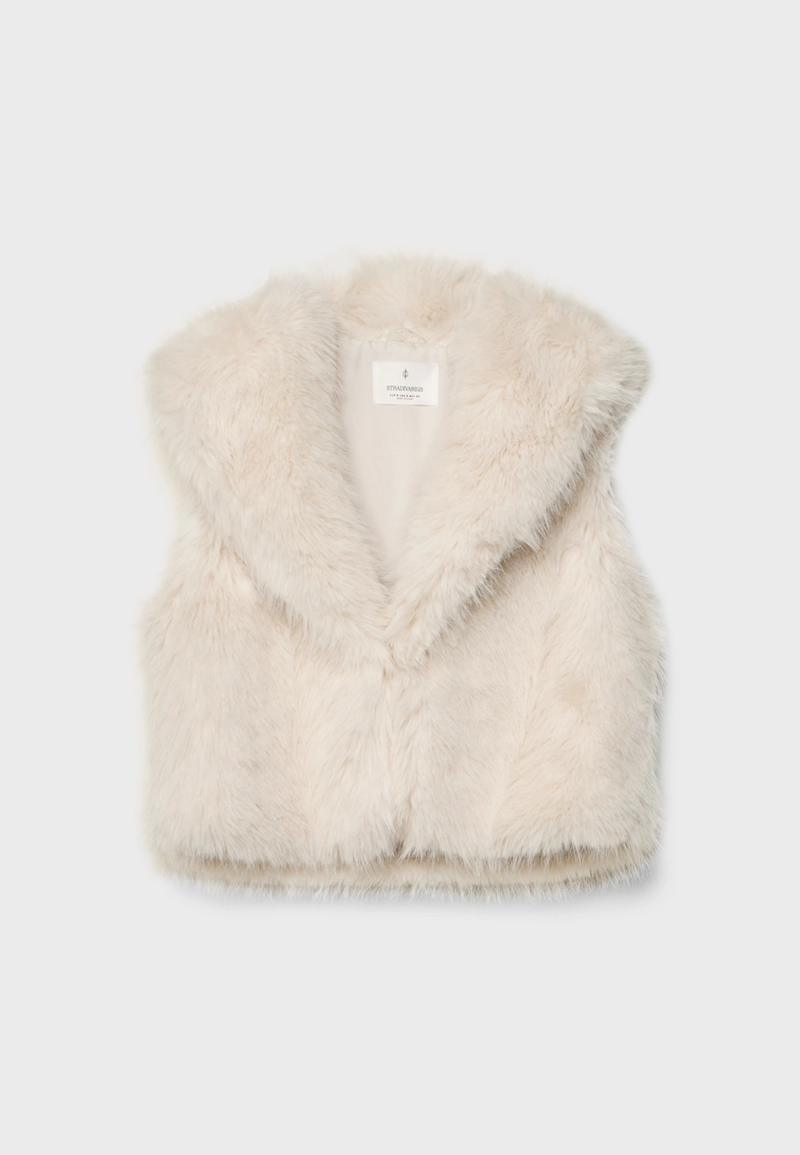 Жилет из искусственного меха