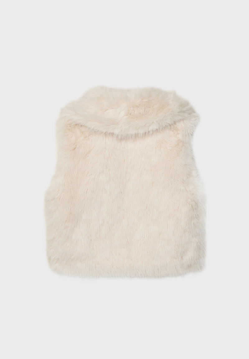 Жилет из искусственного меха