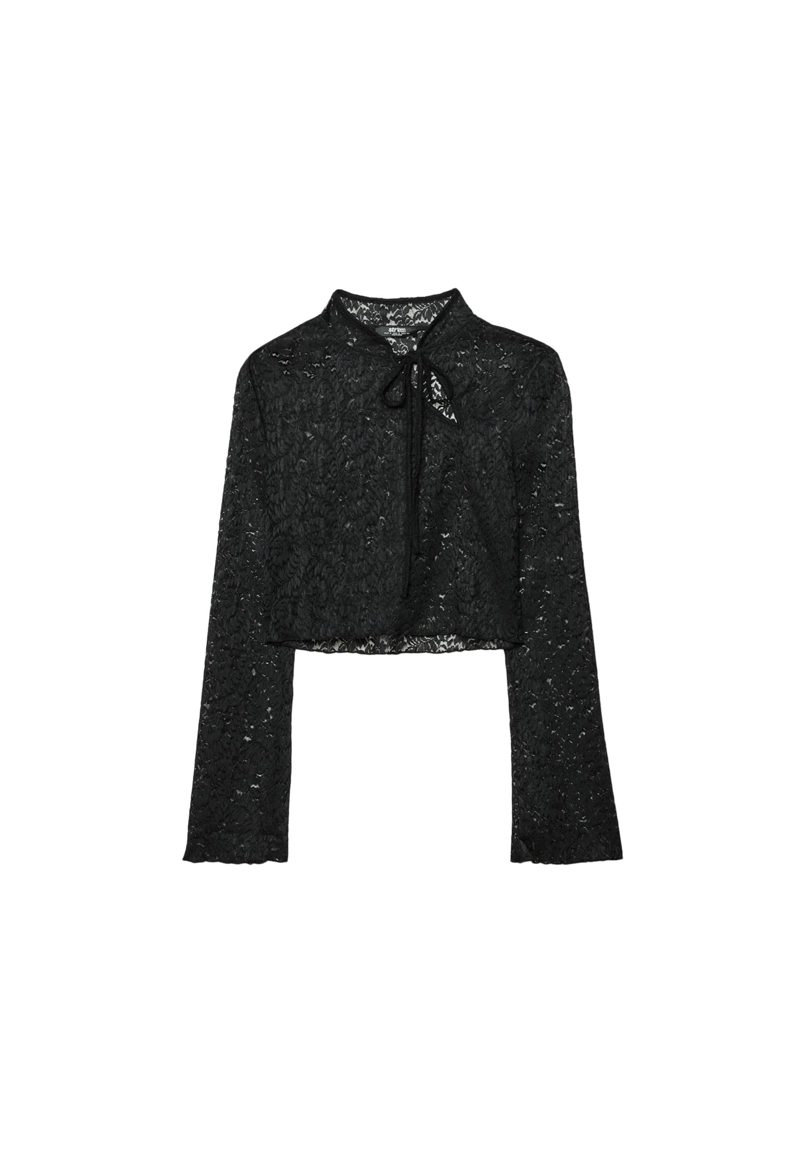 Топ на кружеве