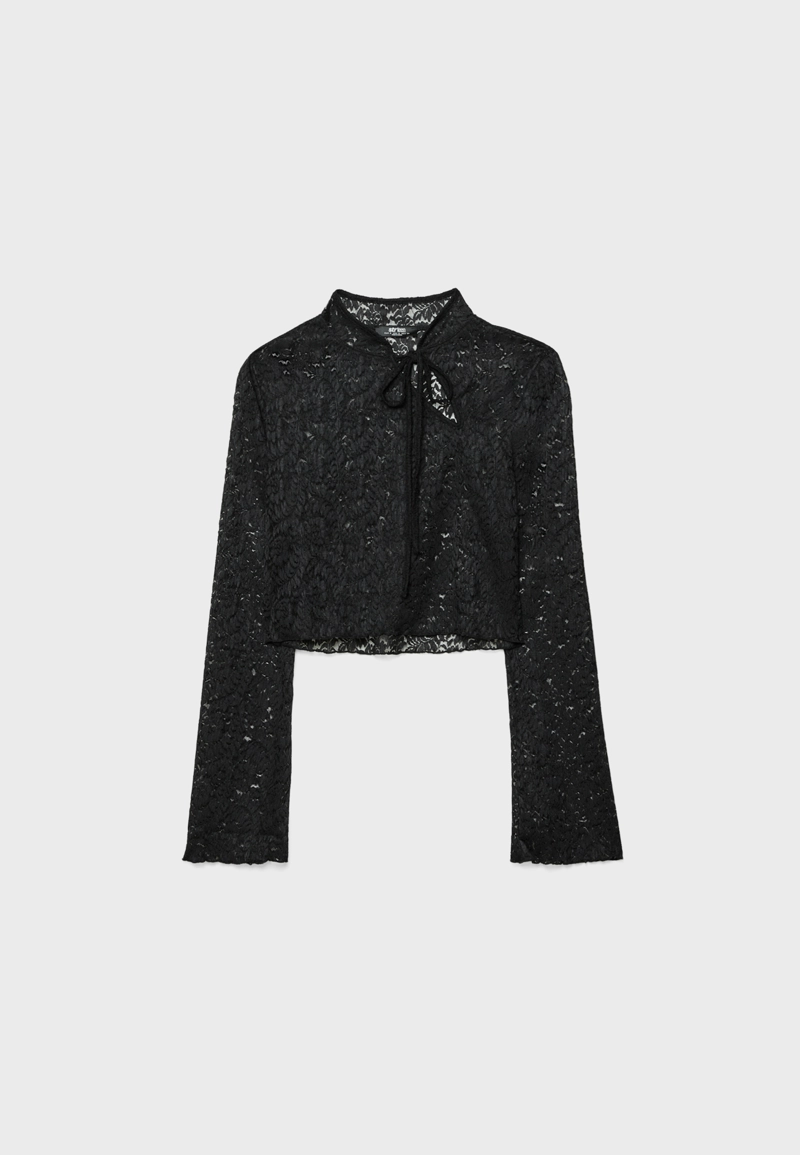 Топ на кружеве