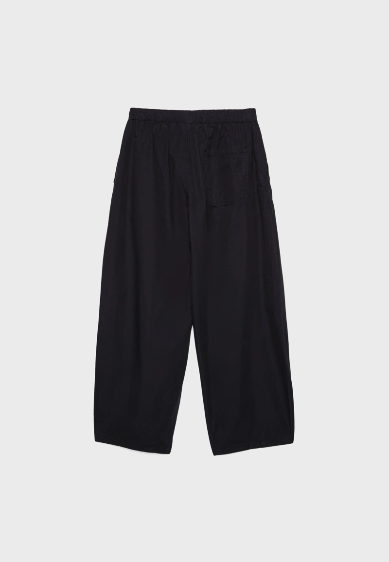 Длинные брюки-бочонки