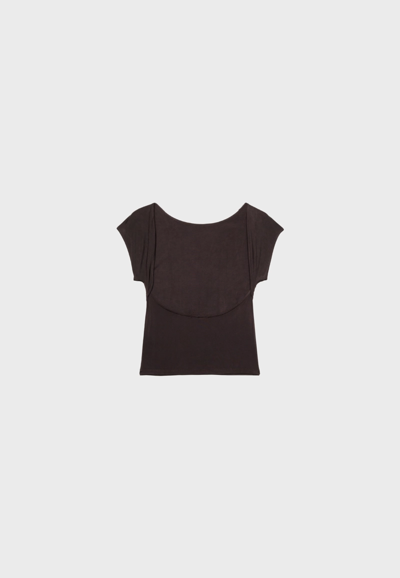 Футболка с открытой спиной