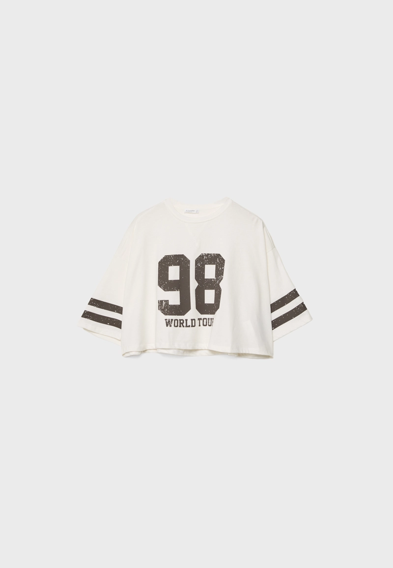 Укороченная футболка с принтом