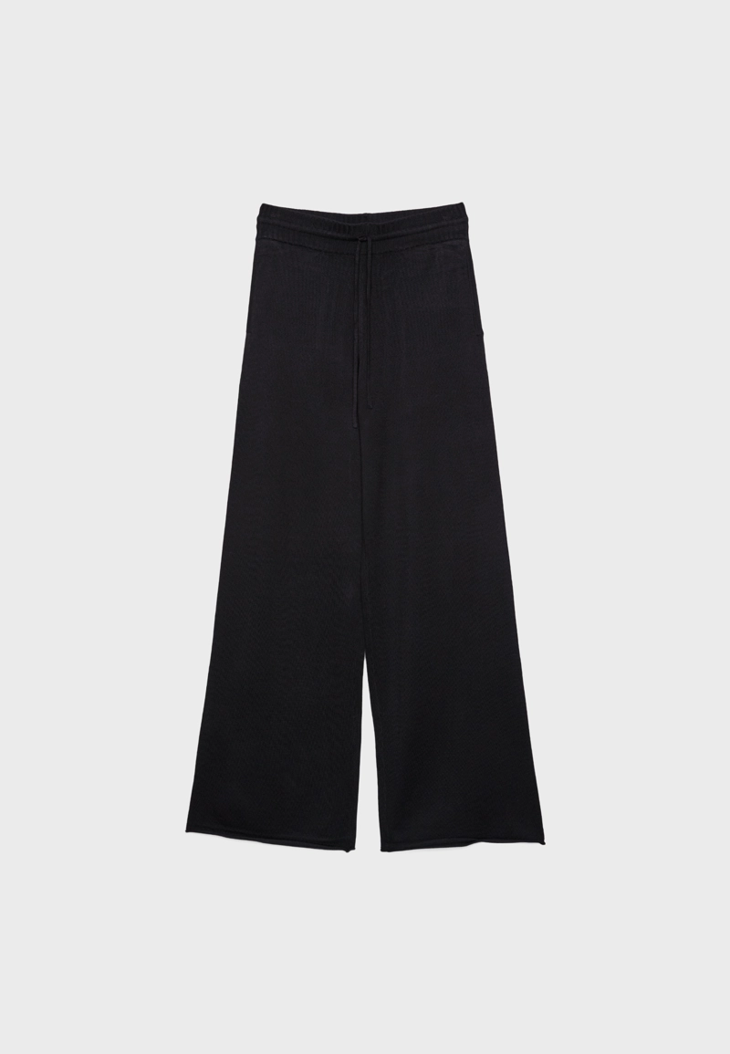 Длинные трикотажные брюки