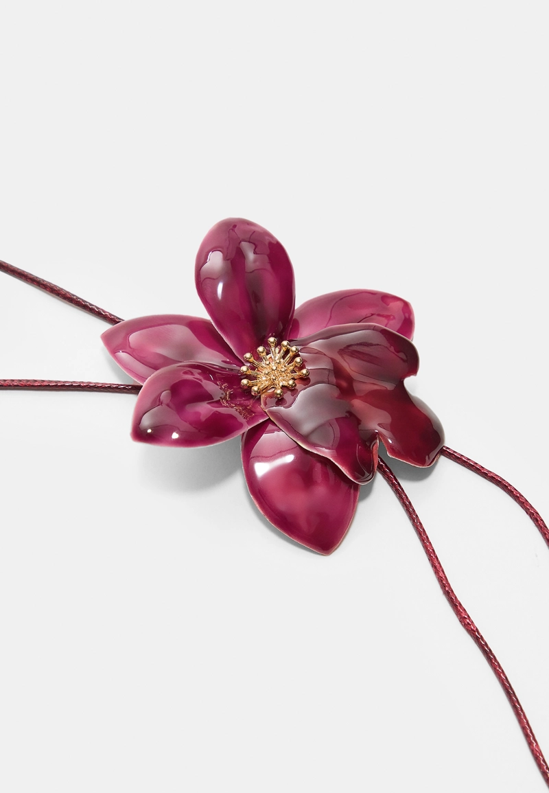 Ожерелье-шнурок с цветком орхидеи