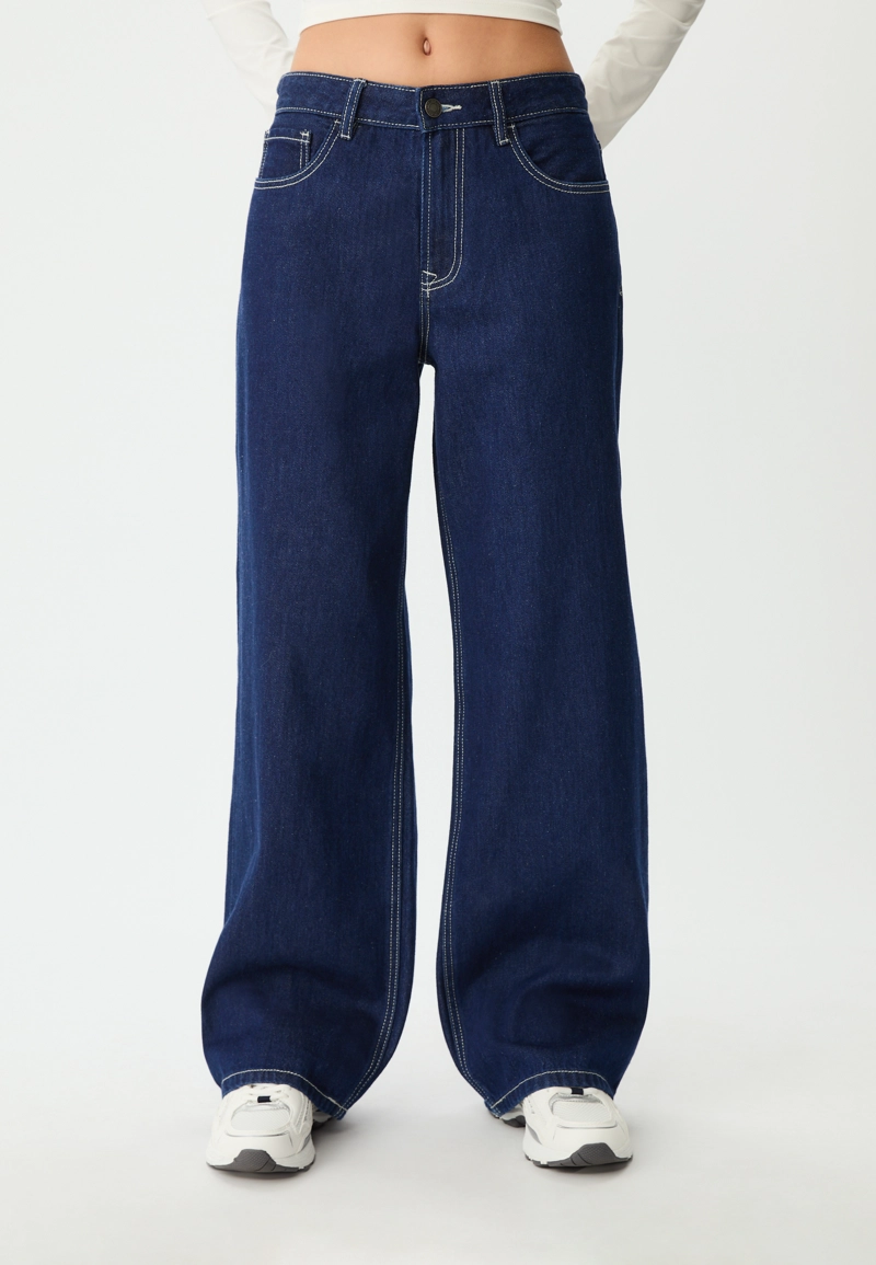 Джинсы-багги с низкой посадкой