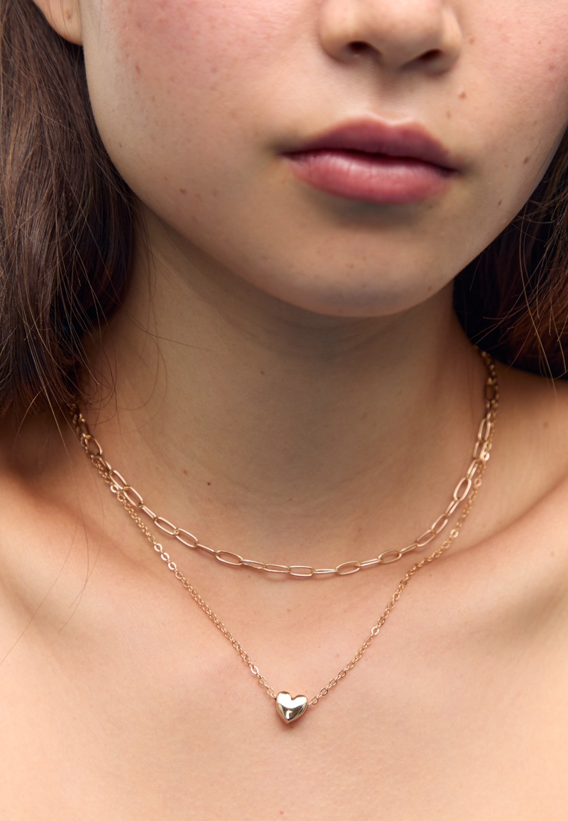 Набор из 3 колье-лариатов с сердечками