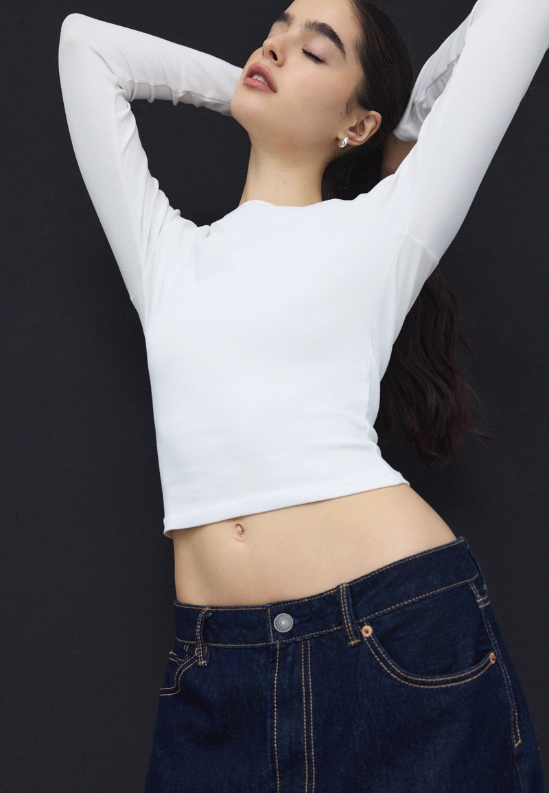 Базовая хлопковая футболка с длинными рукавами