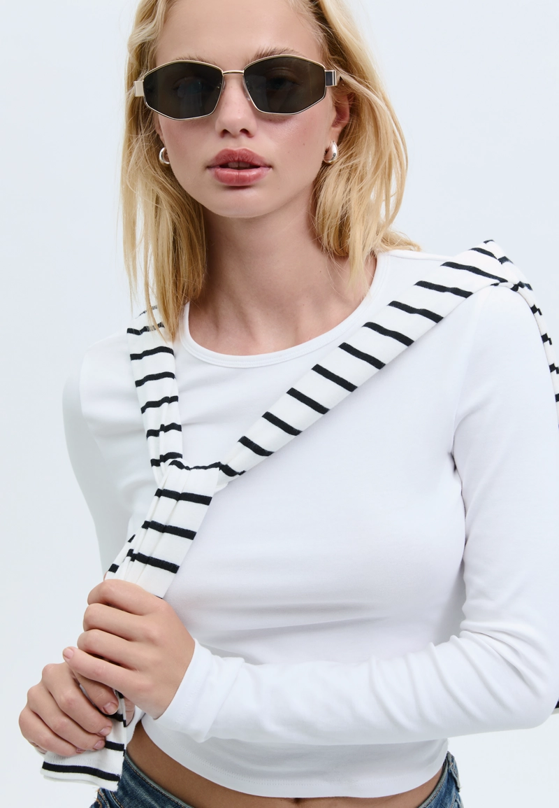 Базовая хлопковая футболка с длинными рукавами