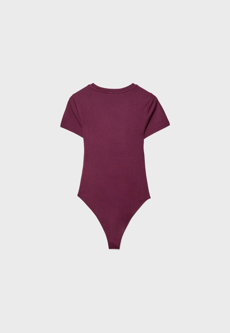 Базовый боди с круглым вырезом