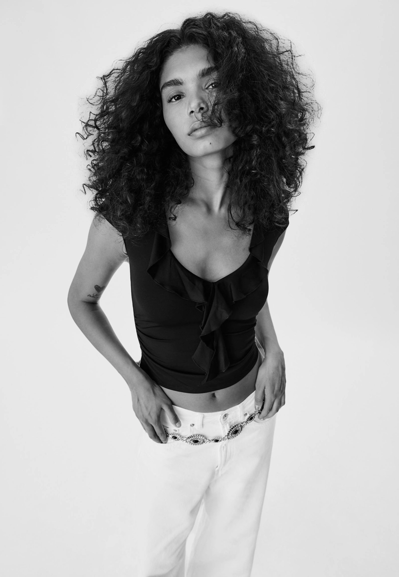 Топ из полиамида с оборками