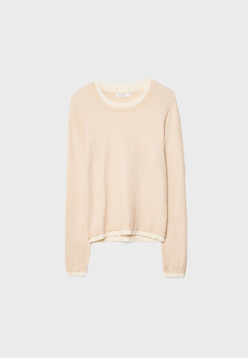 Трикотажный свитер с контрастной отделкой