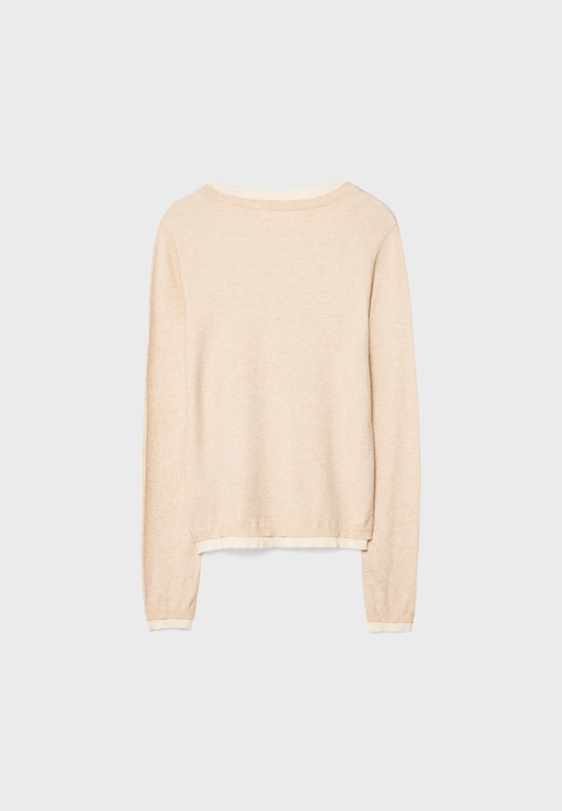 Трикотажный свитер с контрастной отделкой