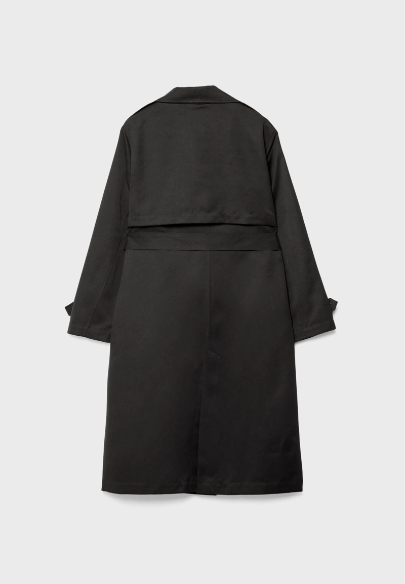 Длинный струящийся тренч