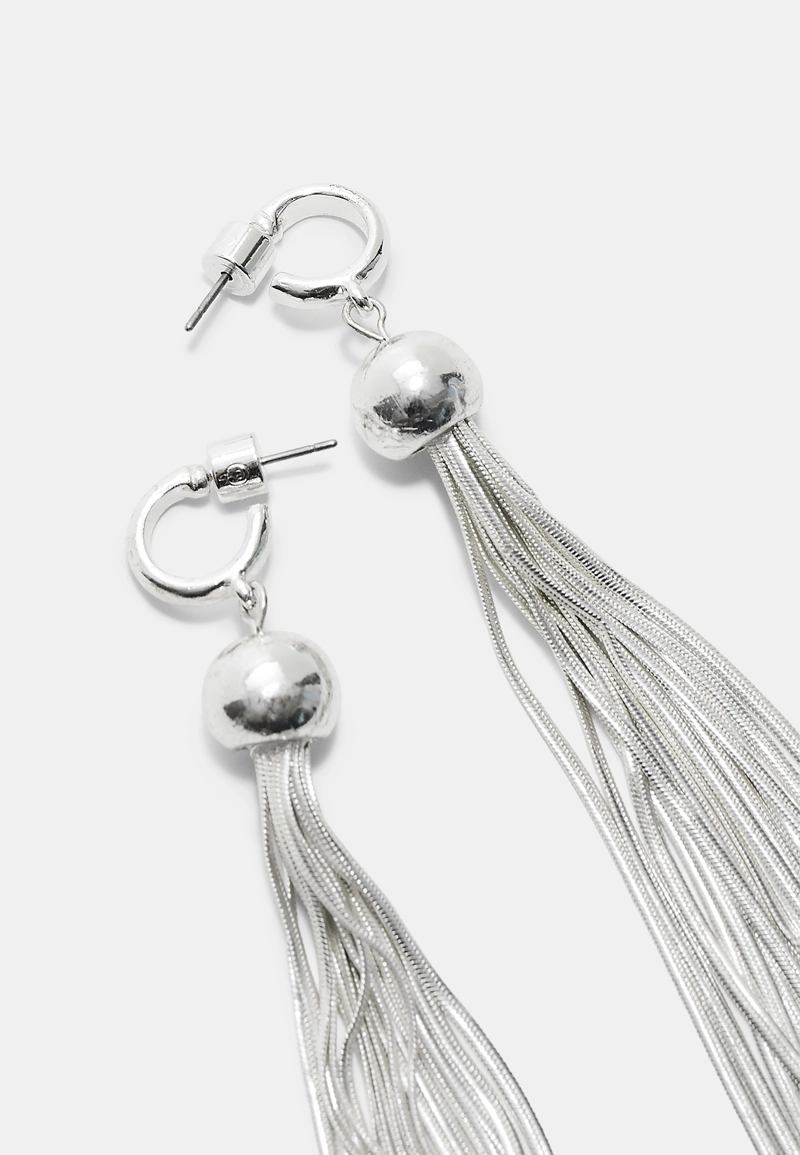 Длинные серьги-кольца с металлическим помпоном